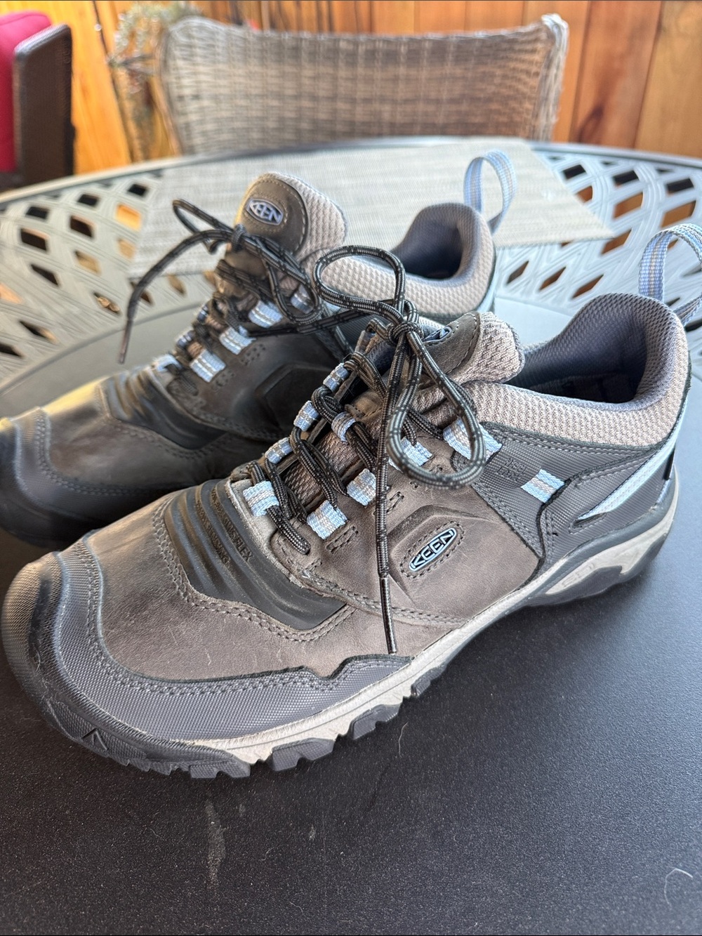 KEEN Women's Gray Trail Sneakers with Light Blue Accents